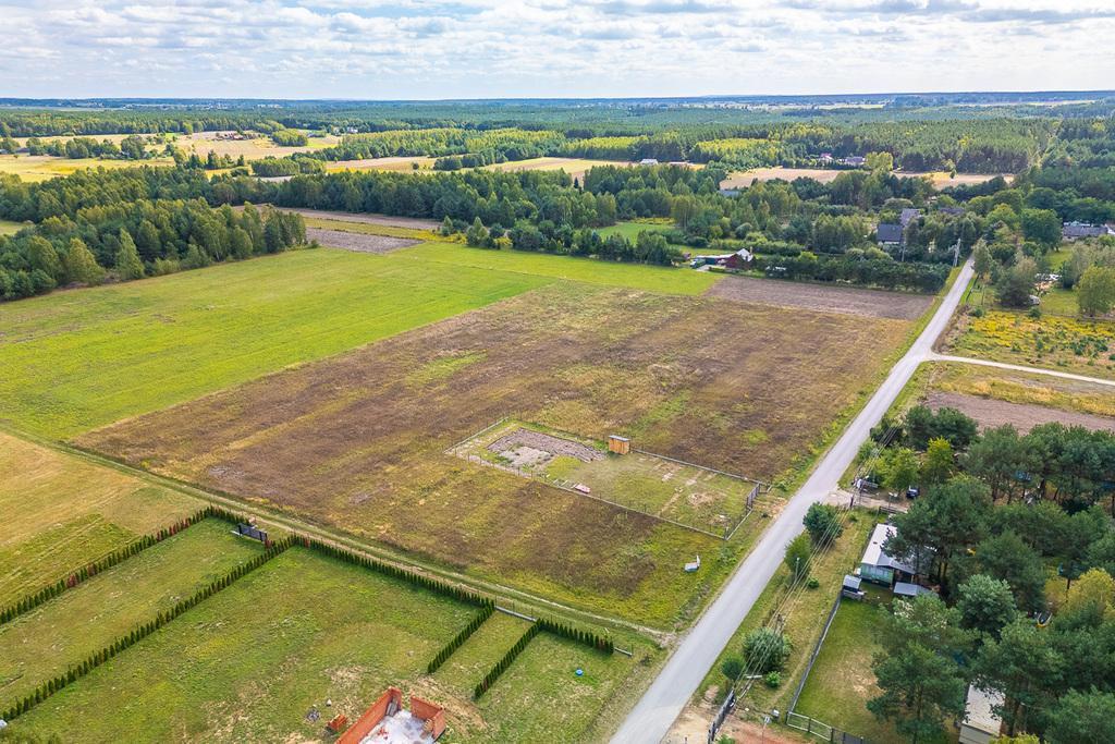 Działka na sprzedaż Zarzęcin - Zarzęcin Mały