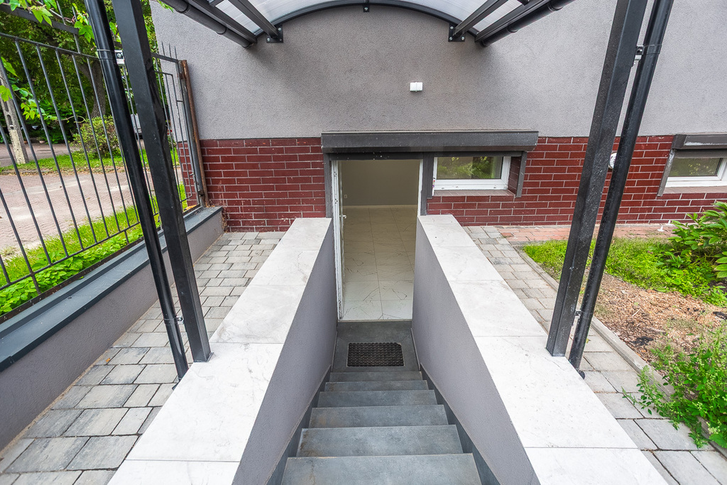 Nieruchomość komercyjna na wynajem Łódź - Łódź-Bałuty - ul. Inflancka