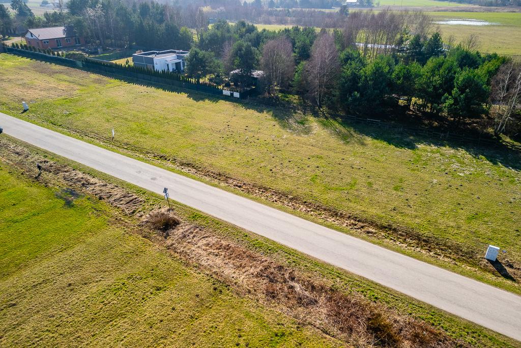 Działka na sprzedaż Zarzęcin - Zarzęcin Mały